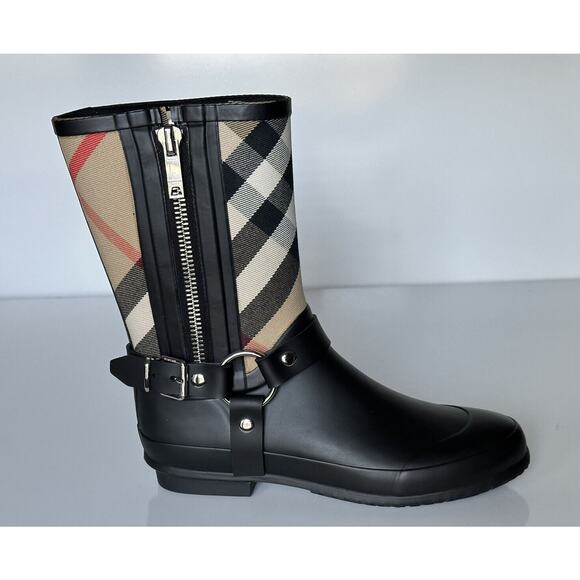 Burberry Rubber Women's Black/Archive Beige Ankle Boots 5 US (35 Eu) 8034405 NIB